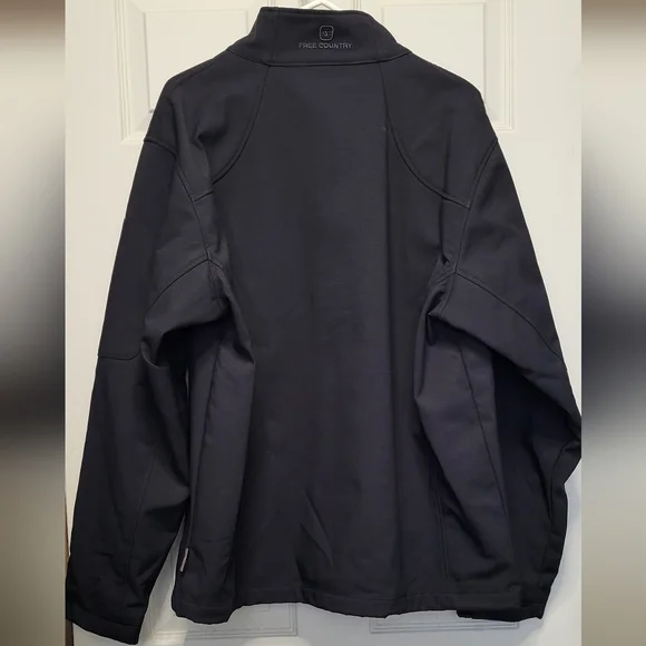 Free Country Men's Performance Jacket in Black - Picture 7 of 9